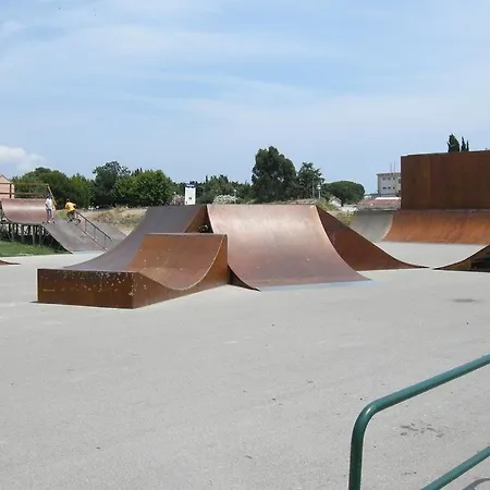 Appartement Climatise - Port Frejus, A 250m